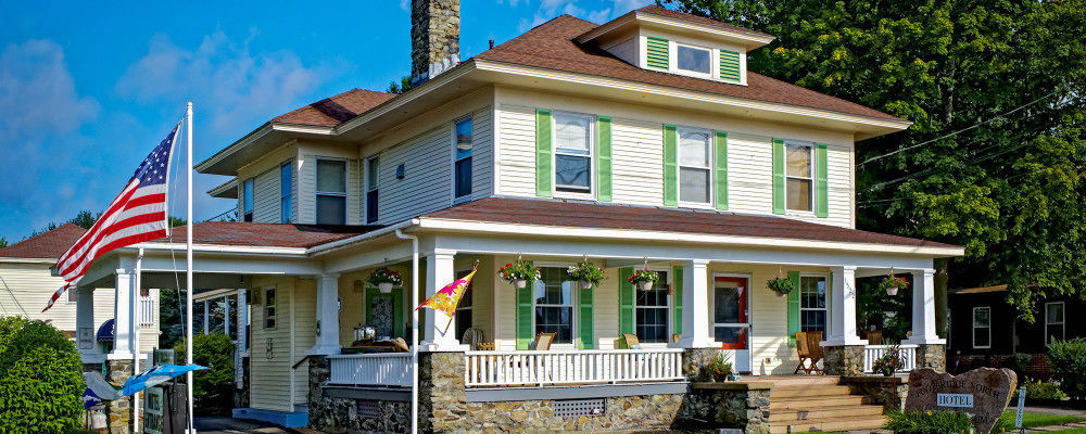 Footbridge North Hotel Wells Exterior photo